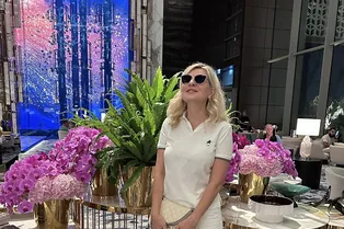 «Сонечка, дорогая, поздравляю!»: жена Александра Малинина опубликовала трогательное фото будущей невестки