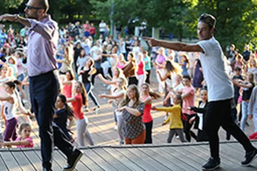 «Мы пьем воду»: программа поддержки здорового образа жизни и правильной гидратации организма