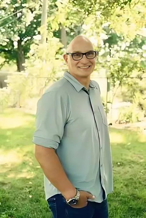 мужчина пережил нападение бегемота мужчина пережил нападение бегемота