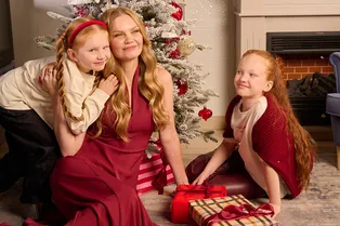 Дух праздника в интерьере: 20 идей декора для тех, кто ждёт чудес Дух праздника в интерьере: 20 идей декора для тех, кто ждёт чудес