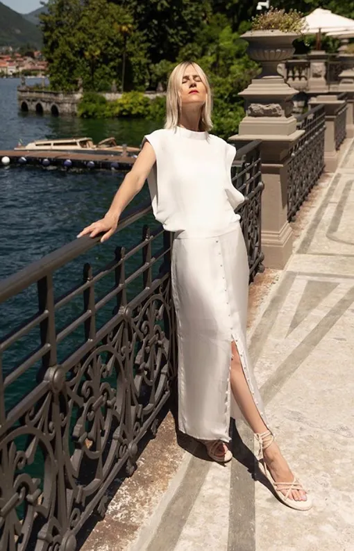 Линда Тол (@lindatol_) Линда Тол (@lindatol_)