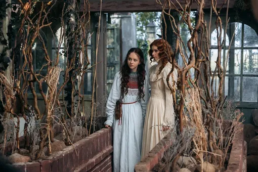 Таисья Калинина в роли Марьи и Даяна Гудз в роли Златы