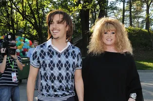 «Я буду помогать»: Максим Галкин* опроверг информацию о том, что покинул Израиль с семьёй «Я буду помогать»: Максим Галкин* опроверг информацию о том, что покинул Израиль с семьёй