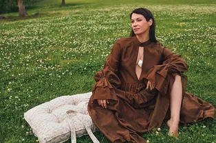 «Общество лучше знает, как ты должна выглядеть»: Ида Галич в новом интервью рассказала о своих комплексах