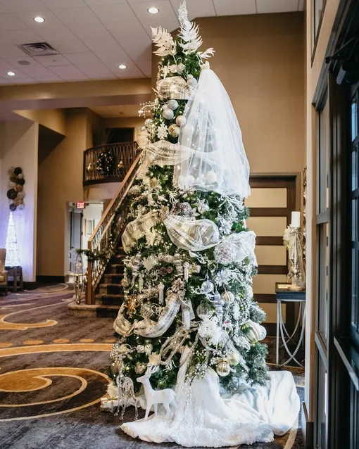 елка в фате тренд фото