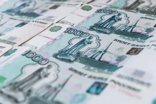 Работодателей обяжут повышать зарплату сотрудникам не реже одного раза в год