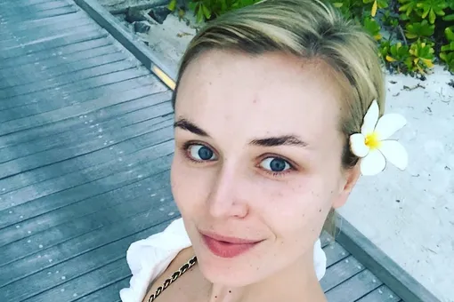 «Какая нежность!»: Полина Гагарина показала трогательное фото с девятимесячной дочкой