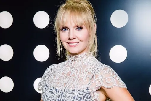 «Вам очень не идет прическа»: поклонники не одобрили новый имидж Валерии «Вам очень не идет прическа»: поклонники не одобрили новый имидж Валерии