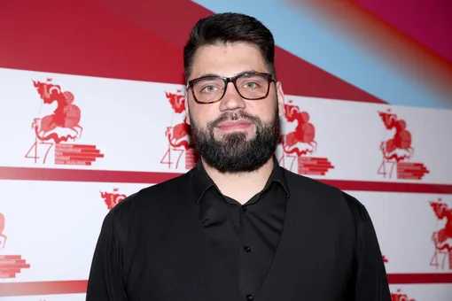 «Принуждал к оральному сексу»: режиссёра из Екатеринбурга обвинили в домогательствах несколько актрис «Принуждал к оральному сексу»: режиссёра из Екатеринбурга обвинили в домогательствах несколько актрис