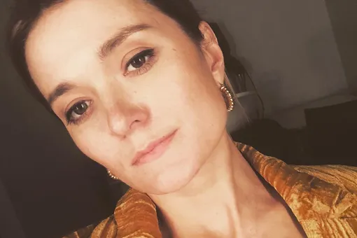 «Когда , говорите, каникулы заканчиваются?» Надежда Михалкова показала, как трудно быть матерью «Когда , говорите, каникулы заканчиваются?» Надежда Михалкова показала, как трудно быть матерью