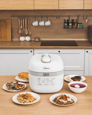 Мультиварка Midea MPC-6004 Мультиварка Midea MPC-6004