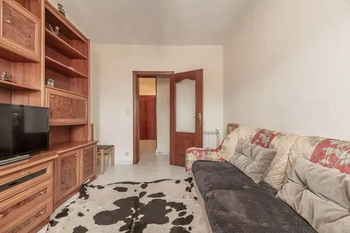 «Коровья шкура» в интерьере: как выглядит самый умный тренд 2026 года в дизайне помещений