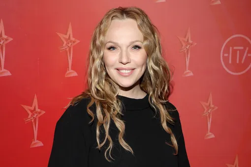 «Живая, не то что куклы»: Альбина Джанабаева выложила честное видео без макияжа и фильтров