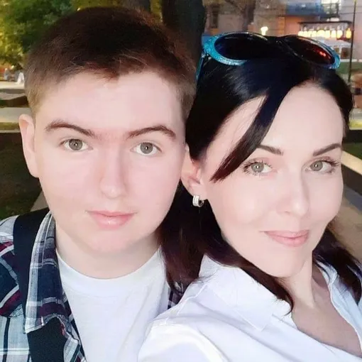 Ирина с сыном Артёмом от Германа Витке Ирина с сыном Артёмом от Германа Витке