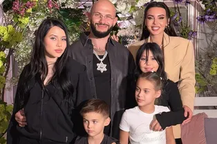 Оксана Самойлова и Джиган запускают реалити-шоу о своей жизни Оксана Самойлова и Джиган запускают реалити-шоу о своей жизни