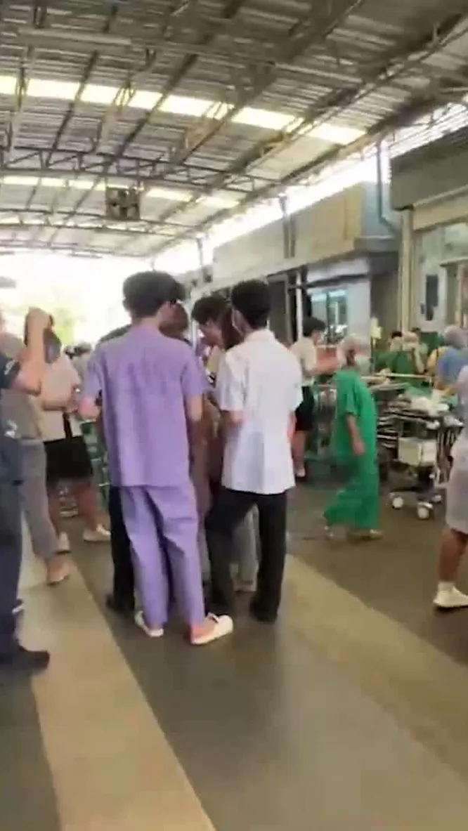 Нажми и смотри