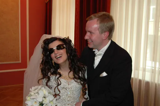 Диана Гурцкая и Пётр Кучеренко в день свадьбы