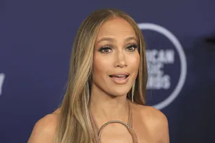 Дженнифер Лопес и Сидни Суини не попали в номинанты «Золотого глобуса»: кто вошёл в список претендентов Дженнифер Лопес и Сидни Суини не попали в номинанты «Золотого глобуса»: кто вошёл в список претендентов