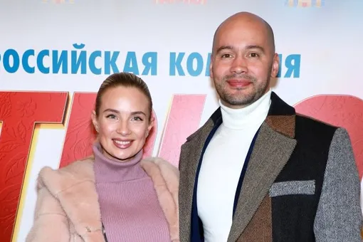 «От меня съехала жена»: ведущий «Дома-2» Андрей Черкасов о ситуации в семье «От меня съехала жена»: ведущий «Дома-2» Андрей Черкасов о ситуации в семье