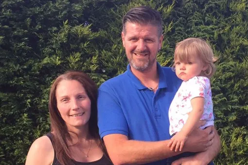 «Я предпочел выглядеть идиотом, но перестраховаться». Папа спас жизнь своей маленькой дочери, пока другие смеялись над ним «Я предпочел выглядеть идиотом, но перестраховаться». Папа спас жизнь своей маленькой дочери, пока другие смеялись над ним