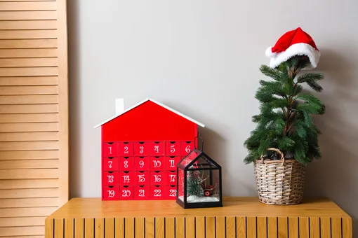 Мини-ёлка в интерьере Мини-ёлка в интерьере