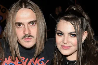 Группа Little Big объявила о беременности Софьи Таюрской Группа Little Big объявила о беременности Софьи Таюрской