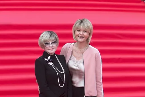 «Это явно не твоё»: Юлия Меньшова рассказала, как её критиковали родители во время учёбы