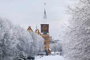 7 направлений на новогодние праздники: куда купить недорогие билеты уже сейчас