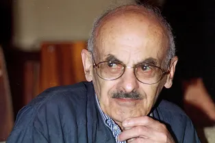 Предполагаемая внучка Булата Окуджавы пытается через суд установить родство