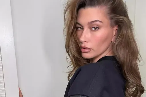 Стало известно, за сколько Хейли Бибер продала свой бренд косметики Стало известно, за сколько Хейли Бибер продала свой бренд косметики