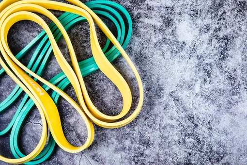 Эта резинка изменит ваши тело и жизнь! Домашняя тренировка от топ-моделей