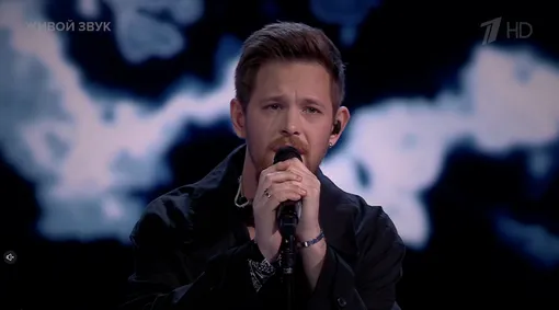 Артём Леденёв