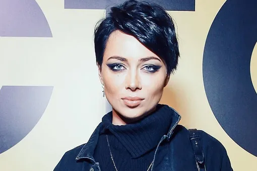 Настасья Самбурская обнажилась для лукбука Reebok Настасья Самбурская обнажилась для лукбука Reebok