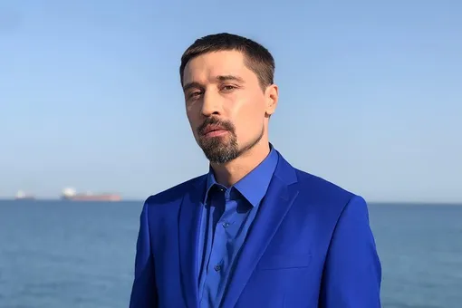 «Последняя черта»: Дима Билан записал видео для поклонников из постели «Последняя черта»: Дима Билан записал видео для поклонников из постели