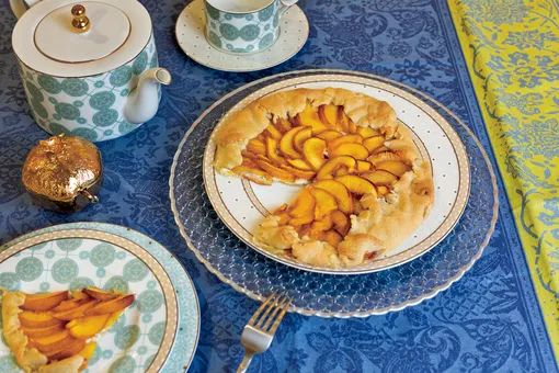 Французская галета. С персиками или цукини? Французская галета. С персиками или цукини?