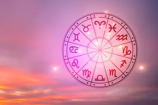 Лунный гороскоп на 31 мая: путешествия для Весов, возврат долга для Рыб, служебный роман для Овнов