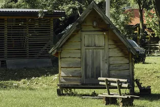 10-летняя девочка погибла в детском лагере в Хакасии 10-летняя девочка погибла в детском лагере в Хакасии