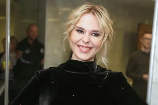 «Чтоб не треснуть»: 3-летняя дочь Пелагеи рассказывает о правилах ЗОЖ (видео)