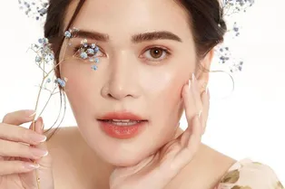 Правильный уход за лицом для создания эффекта «стеклянной» кожи: видео