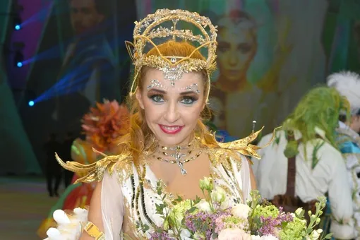 «Круто и невероятно красиво»: Татьяна Навка показала, как избавляется от боли в ногах