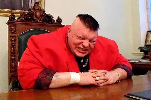 «Это мой сын!» Экс-участник группы «Ленинград» назвал себя отцом Сергея Зверева-младшего «Это мой сын!» Экс-участник группы «Ленинград» назвал себя отцом Сергея Зверева-младшего