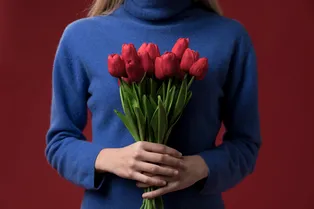 10 идей подарков для себя на 8 марта 2026 от 100 до 10 000 рублей