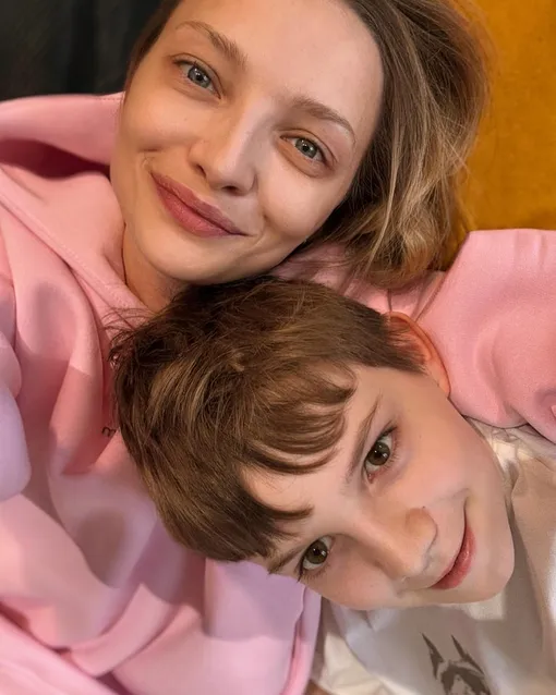 Екатерина Вилкова с сыном Петром