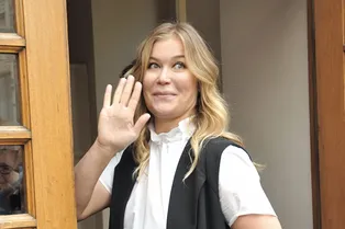 Звезду сериала «Беспринципные» Кристину Бабушкину задержали в центре Москвы: подробности Звезду сериала «Беспринципные» Кристину Бабушкину задержали в центре Москвы: подробности