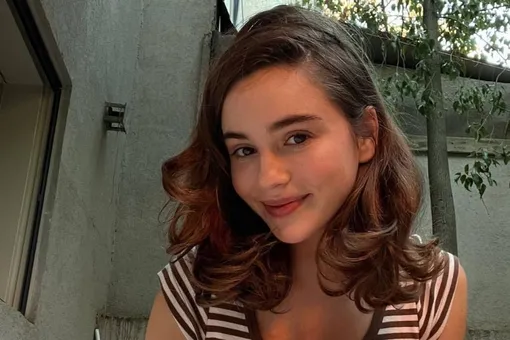 «Мне было 14 лет»: Марьяна Ро обвинила известного блогера в изнасиловании «Мне было 14 лет»: Марьяна Ро обвинила известного блогера в изнасиловании