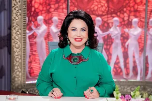 «Стареть надо уметь»: поклонники сравнивают 47-летнюю Марину Федункив с 68-летней Надеждой Бабкиной «Стареть надо уметь»: поклонники сравнивают 47-летнюю Марину Федункив с 68-летней Надеждой Бабкиной