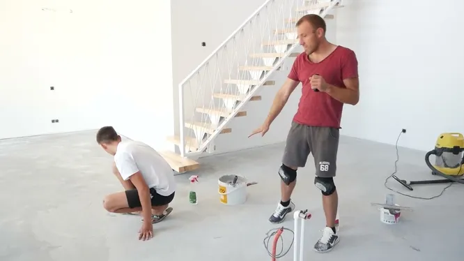 Нажми и смотри