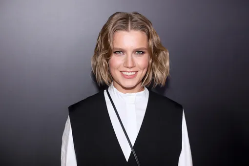 Звезда «Папиных дочек» Дарья Мельникова вышла в свет с тремя детьми от двух браков Звезда «Папиных дочек» Дарья Мельникова вышла в свет с тремя детьми от двух браков