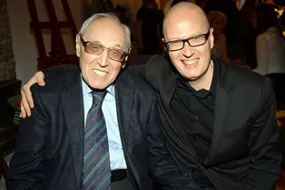 95-летний отец Игоря Верника выложил фото с сыном и внуком 95-летний отец Игоря Верника выложил фото с сыном и внуком