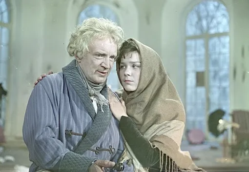 Лариса Голубкина в фильме «Гусарская баллада» (1962)